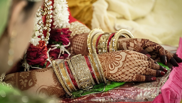 Best bridal mehandi designs for Indian weddings on full hands